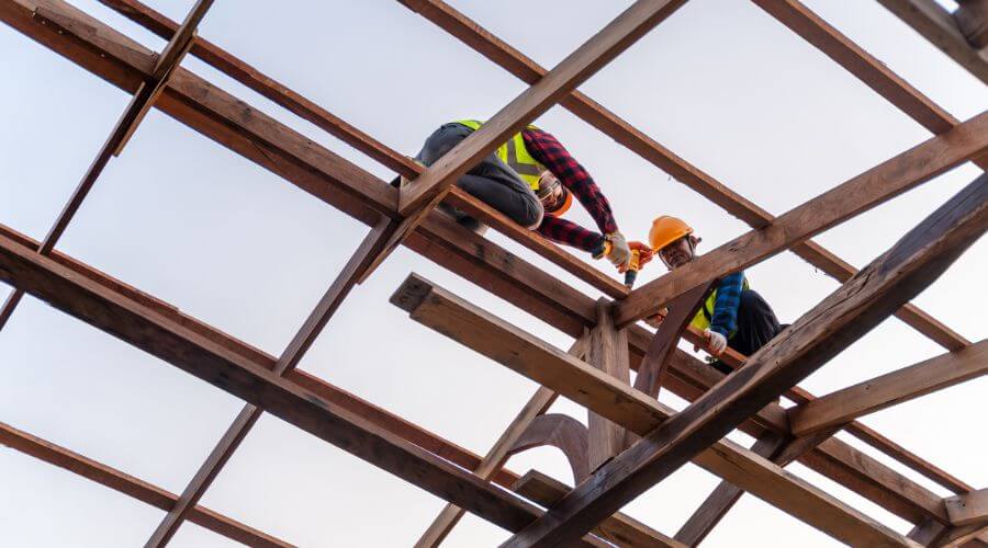 Professional gutter cleaning services in Sedan, KS